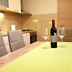 Appartamento Tara *