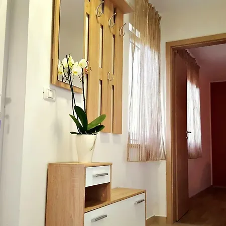 Apartment Tara